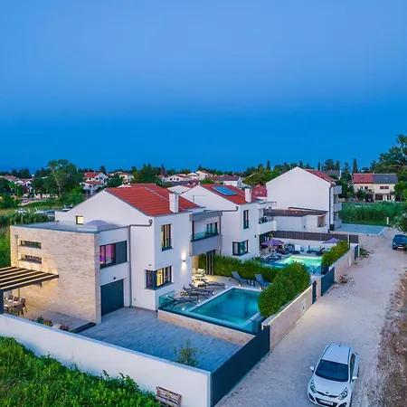 Ana,luxury Wellness With Heated Pool And Jacuzzi Villa