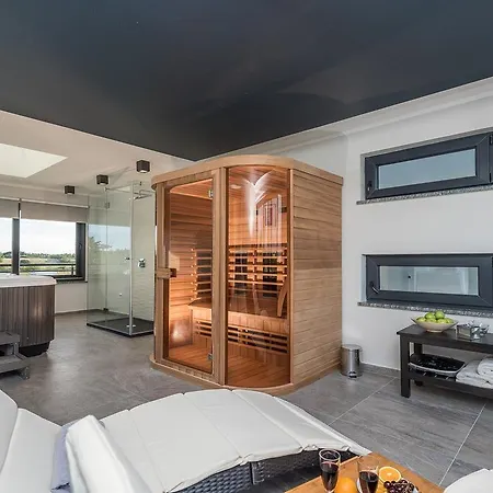 Ana,luxury Wellness With Heated Pool And Jacuzzi * Privlaka (Zadar)