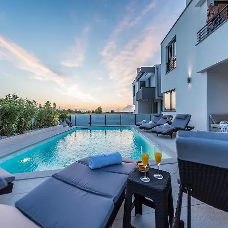 Villa Ana,luxury Wellness With Heated Pool And Jacuzzi Privlaka (Zadar)