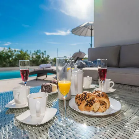 Ana,luxury Wellness With Heated Pool And Jacuzzi Villa