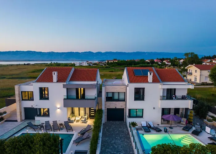 Ana,luxury Wellness With Heated Pool And Jacuzzi Вилла