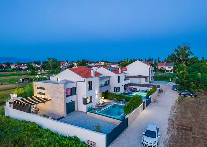 Ana,luxury Wellness With Heated Pool And Jacuzzi Вилла