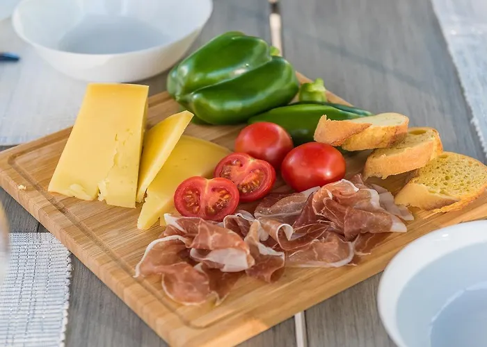 Ana,luxury Wellness With Heated Pool And Jacuzzi 빌라