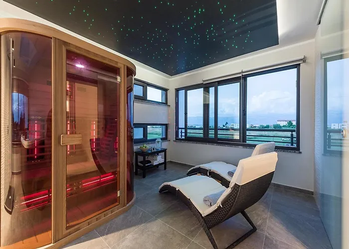 Вилла Ana,luxury Wellness With Heated Pool And Jacuzzi Привлака